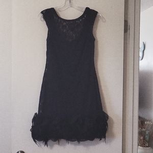 Jessica Simpson Size 2 Black Lace with Feathered Bottom Dress